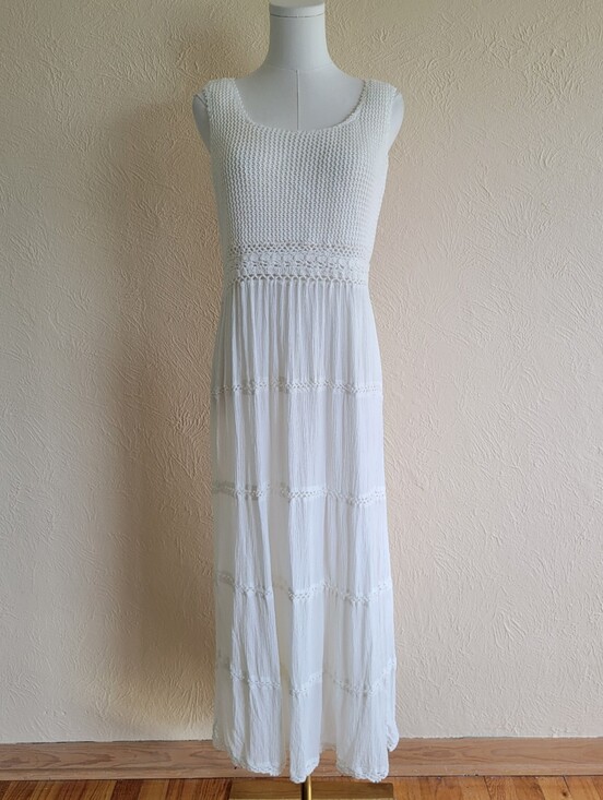 Mix Nouveau Dresses & Skirts - Mix Nouveau | Vintage White Knit & Tiered Boho Dress